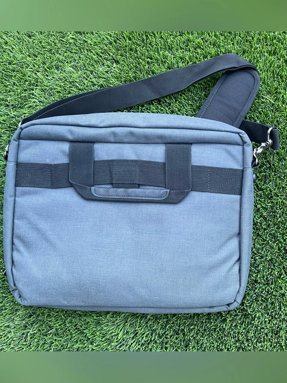 Samsonite Modern Utility Messenger Bag Laptop Briefcase Grey Charcoal